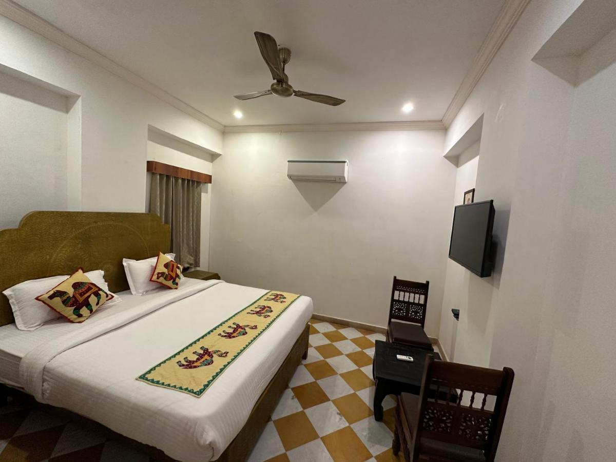 Balarwa Haveli Hotel Jodhpur  Buitenkant foto